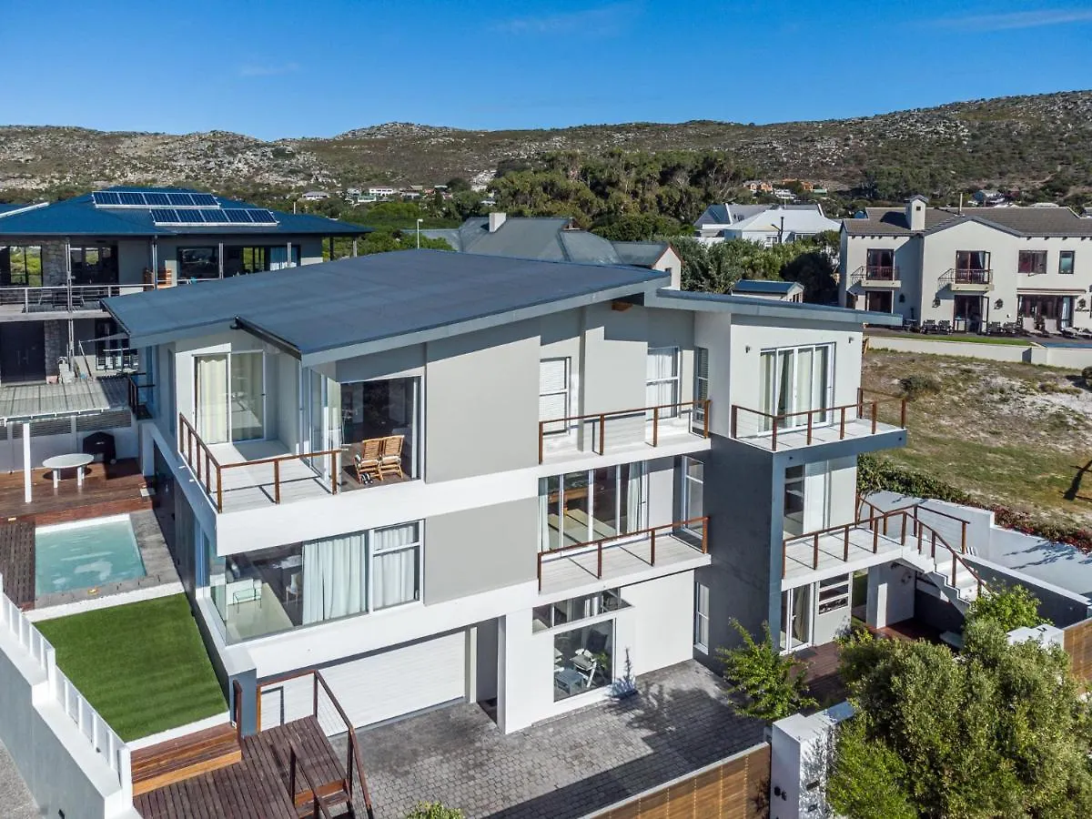 Greenways Drive Apartment Kommetjie