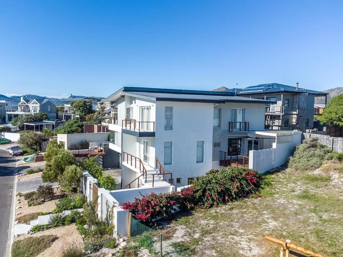 Greenways Drive Apartment Kommetjie