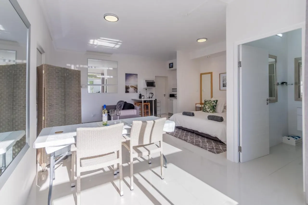 Greenways Drive Apartment Kommetjie