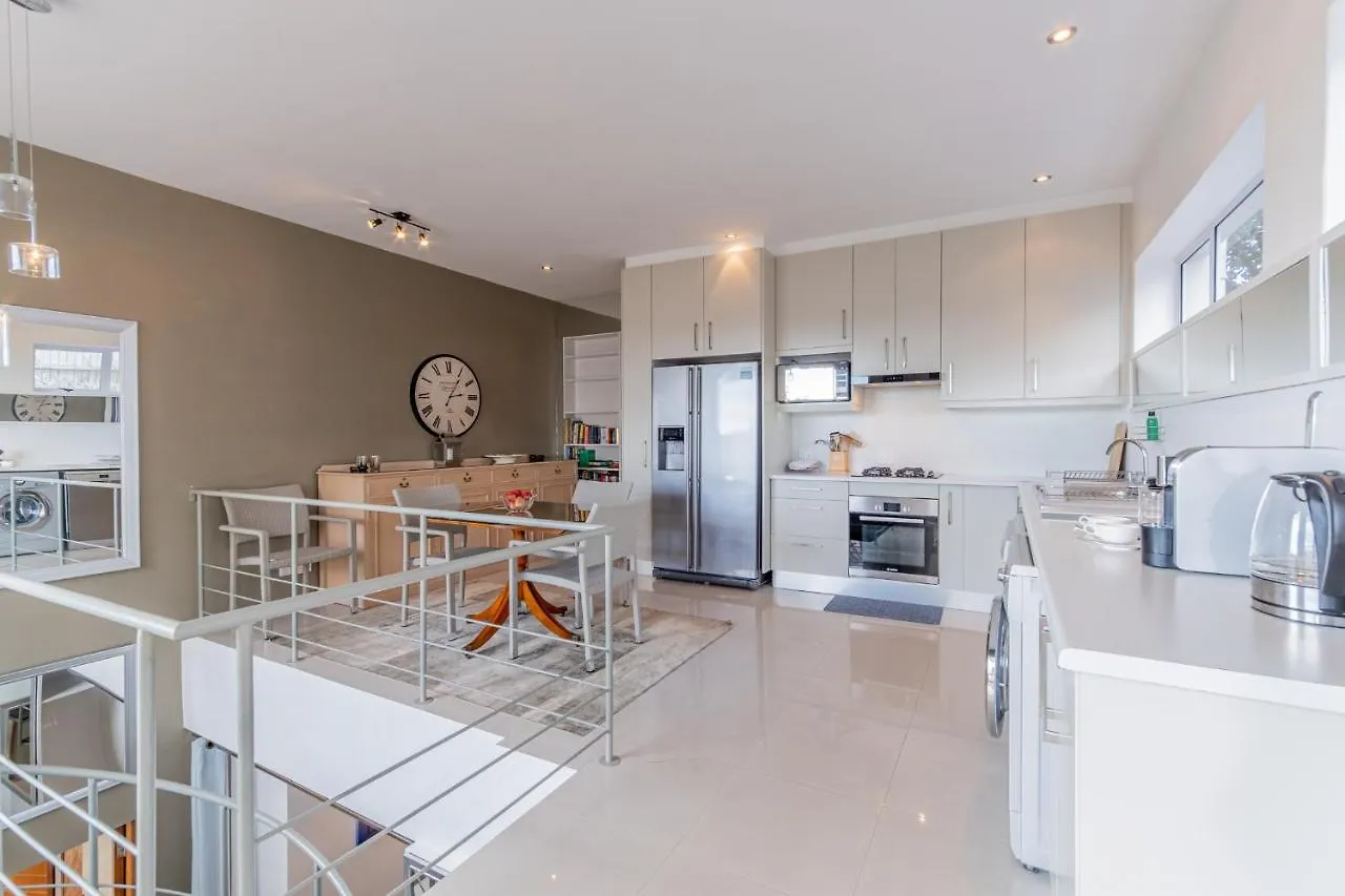 Greenways Drive Apartment Kommetjie 0*,  South Africa
